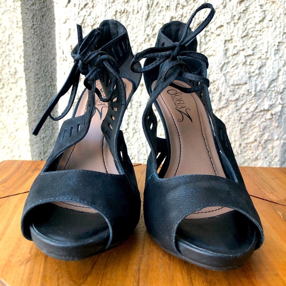 SophiaZ comfy funky heels-rarely worn Excellent condition Sz 6.